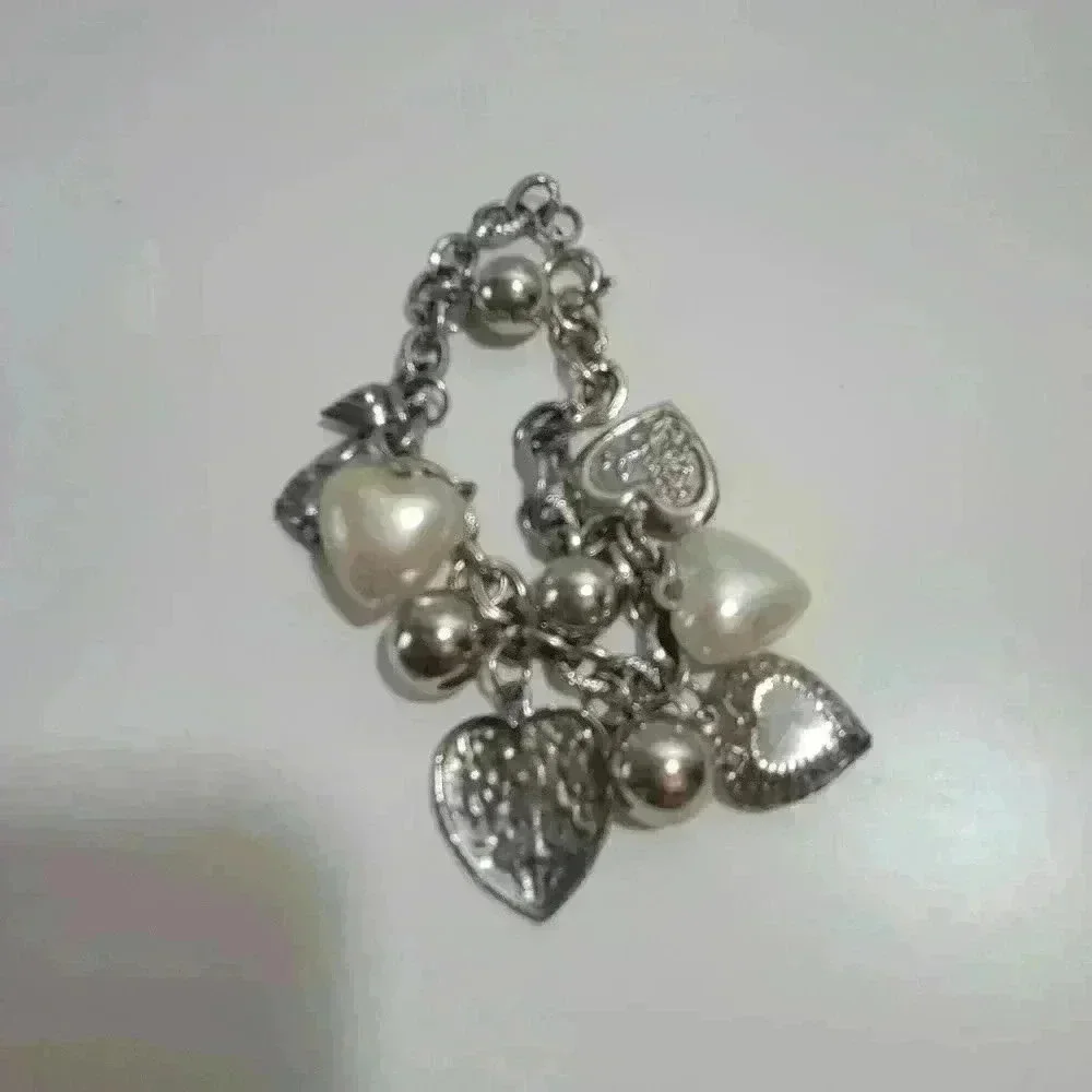 Heart Charm Bracelet Gift for Her, Heart Jewelry, Silver Bracelet Silver Heart